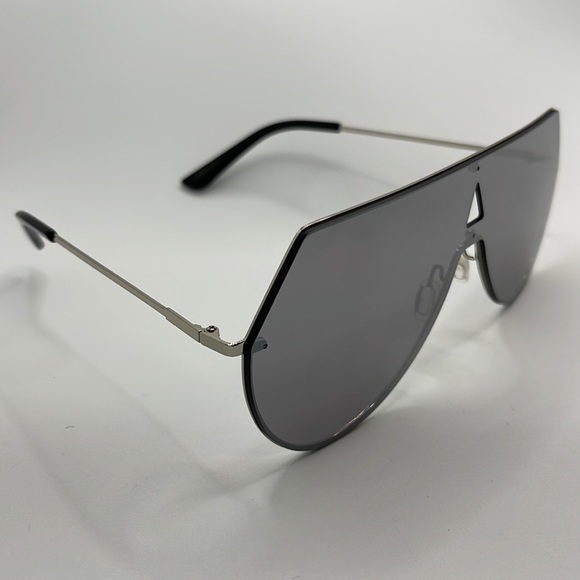 Fashionable Shield Sunglasses - Picture 7 of 8